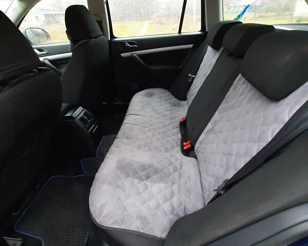 Синий Шкода Октавия, объемом двигателя 0 л и пробегом 250 тыс. км за 6200 $, фото 15 на Automoto.ua