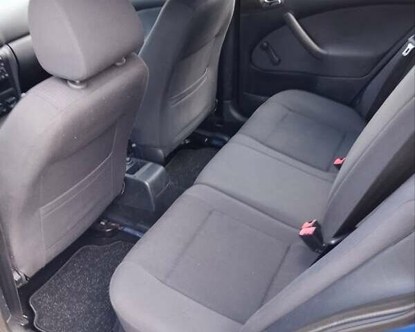 Синій Шкода Октавія, об'ємом двигуна 1.6 л та пробігом 192 тис. км за 5500 $, фото 6 на Automoto.ua