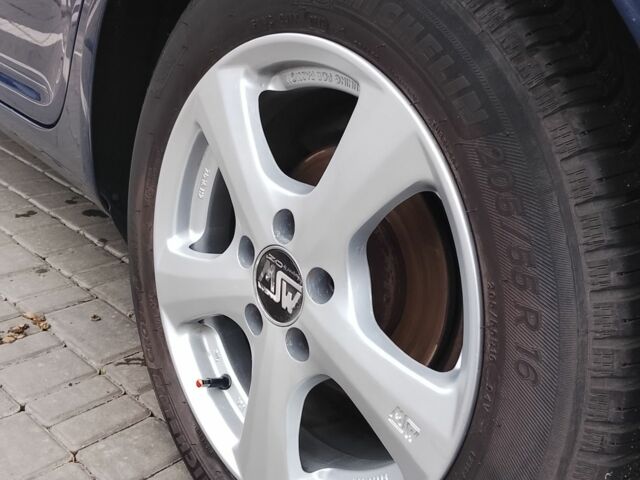 Синій Шкода Октавія, об'ємом двигуна 1.8 л та пробігом 228 тис. км за 7600 $, фото 21 на Automoto.ua