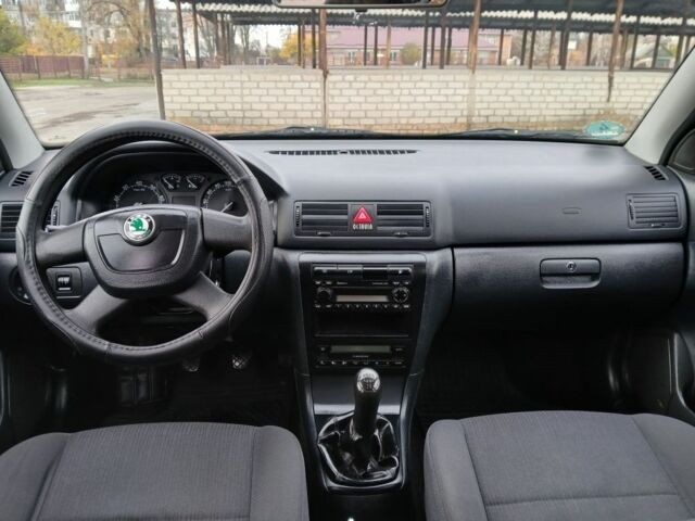 Синий Шкода Октавия, объемом двигателя 0 л и пробегом 183 тыс. км за 6500 $, фото 9 на Automoto.ua