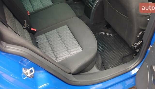 Синій Шкода Октавія, об'ємом двигуна 1.6 л та пробігом 205 тис. км за 7150 $, фото 11 на Automoto.ua