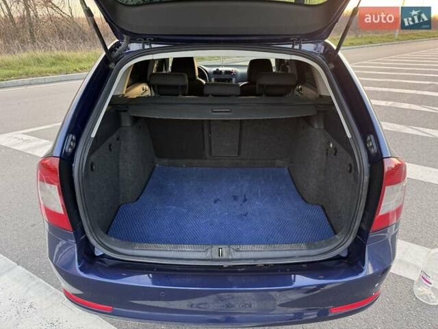 Синій Шкода Октавія, об'ємом двигуна 1.8 л та пробігом 290 тис. км за 6400 $, фото 31 на Automoto.ua