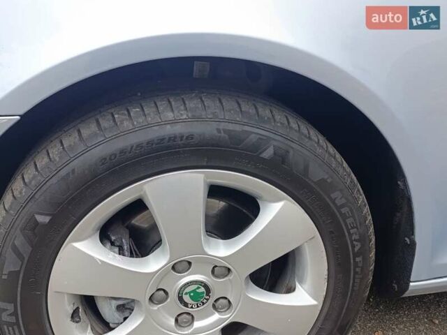 Синий Шкода Октавия, объемом двигателя 1.8 л и пробегом 228 тыс. км за 7600 $, фото 37 на Automoto.ua