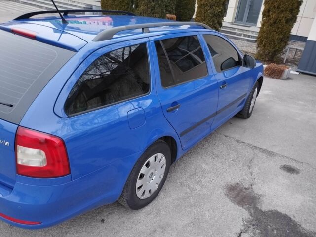 Синій Шкода Октавія, об'ємом двигуна 1.6 л та пробігом 230 тис. км за 7300 $, фото 6 на Automoto.ua