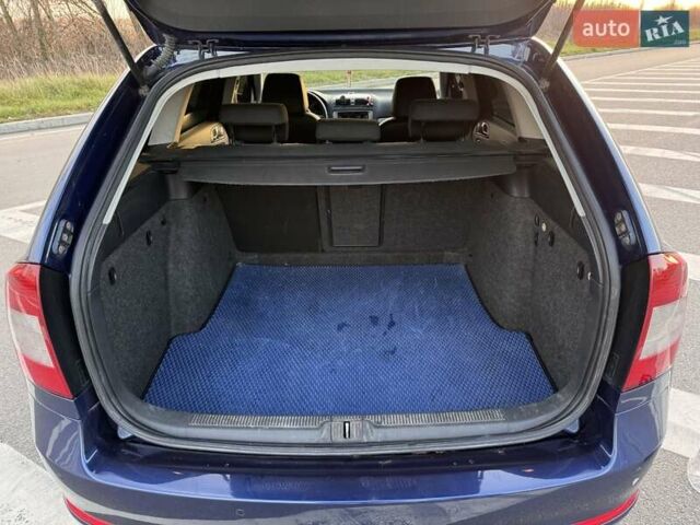 Синій Шкода Октавія, об'ємом двигуна 1.8 л та пробігом 290 тис. км за 6400 $, фото 34 на Automoto.ua