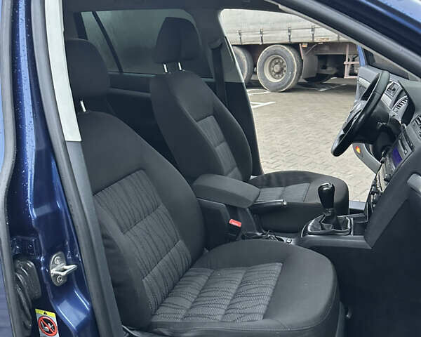 Синий Шкода Октавия, объемом двигателя 1.9 л и пробегом 350 тыс. км за 5700 $, фото 24 на Automoto.ua