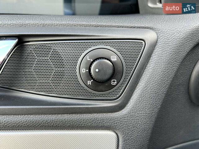 Синий Шкода Октавия, объемом двигателя 1.39 л и пробегом 250 тыс. км за 6800 $, фото 14 на Automoto.ua