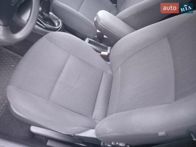 Шкода Октавия 2009 в Тернополе на Automoto.ua Синий Шкода Октавия, объемом двигателя 1.6 л и пробегом 233 тыс. км за 5799 $, фото 30 на Automoto.ua