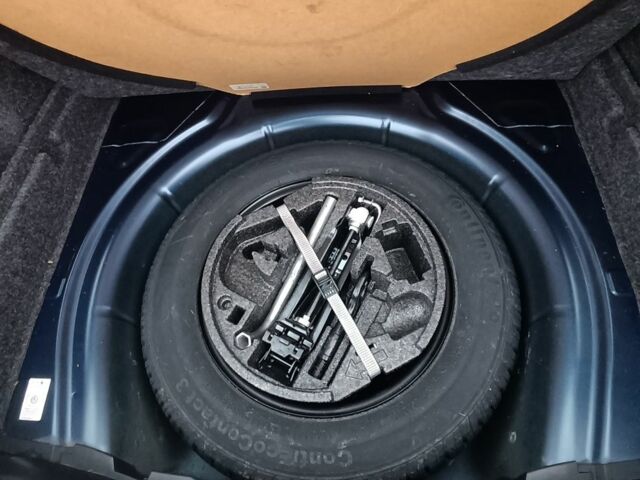 Синий Шкода Октавия, объемом двигателя 1.6 л и пробегом 202 тыс. км за 8100 $, фото 7 на Automoto.ua