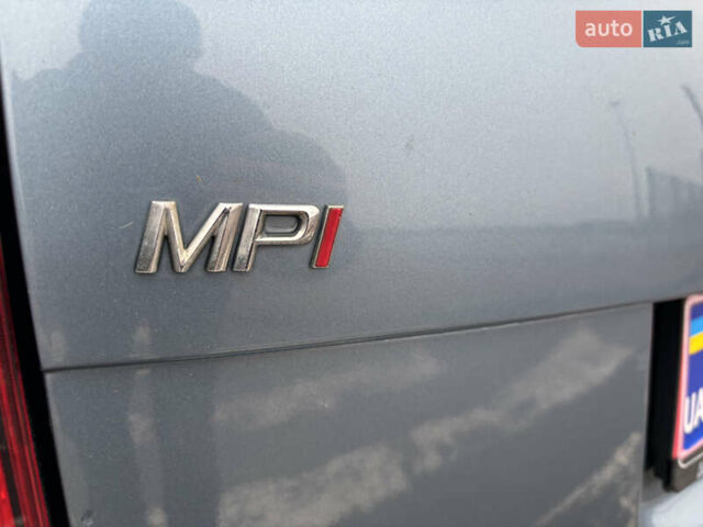 Синий Шкода Октавия, объемом двигателя 1.6 л и пробегом 86 тыс. км за 7900 $, фото 7 на Automoto.ua