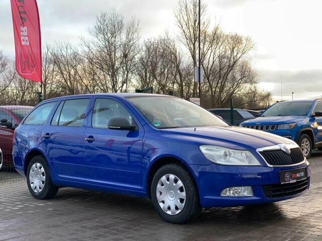 Синій Шкода Октавія, об'ємом двигуна 1.4 л та пробігом 178 тис. км за 6399 $, фото 2 на Automoto.ua