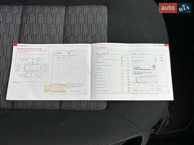 Синий Шкода Октавия, объемом двигателя 1.6 л и пробегом 86 тыс. км за 7900 $, фото 44 на Automoto.ua