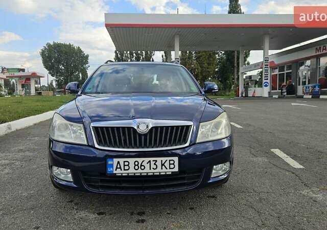 Синий Шкода Октавия, объемом двигателя 1.6 л и пробегом 249 тыс. км за 7500 $, фото 2 на Automoto.ua
