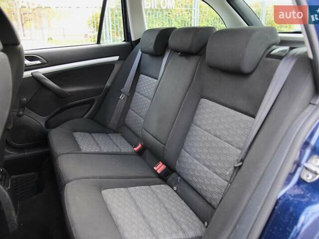 Шкода Октавія 2009 у Харкові на Automoto.ua Синій Шкода Октавія, об'ємом двигуна 1.6 л та пробігом 249 тис. км за 6999 $, фото 7 на Automoto.ua