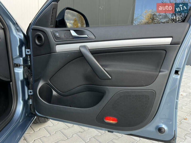 Синий Шкода Октавия, объемом двигателя 1.39 л и пробегом 250 тыс. км за 6800 $, фото 20 на Automoto.ua