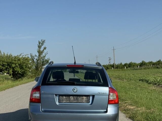 Синій Шкода Октавія, об'ємом двигуна 1.6 л та пробігом 193 тис. км за 8400 $, фото 5 на Automoto.ua