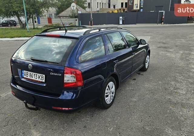 Синий Шкода Октавия, объемом двигателя 1.6 л и пробегом 249 тыс. км за 7500 $, фото 10 на Automoto.ua