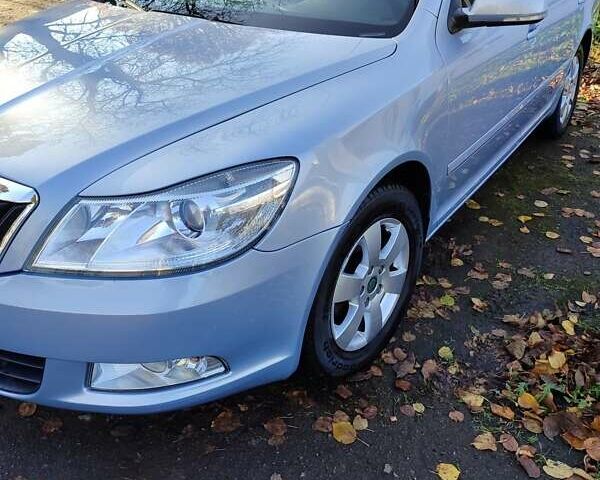 Синій Шкода Октавія, об'ємом двигуна 1.8 л та пробігом 218 тис. км за 7600 $, фото 5 на Automoto.ua