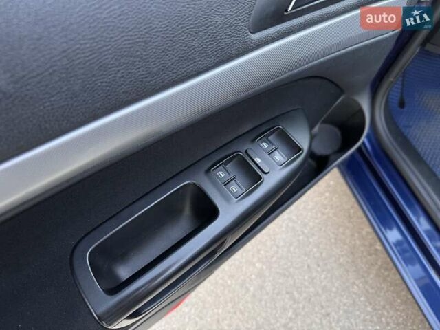 Синій Шкода Октавія, об'ємом двигуна 1.8 л та пробігом 290 тис. км за 6400 $, фото 38 на Automoto.ua