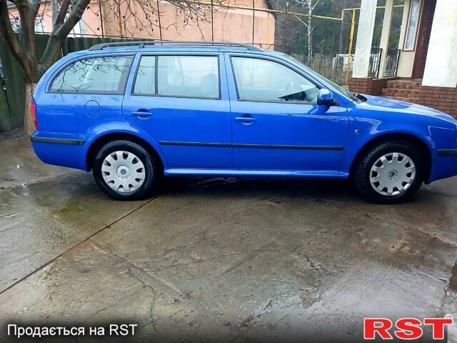 Синій Шкода Октавія, об'ємом двигуна 1.6 л та пробігом 235 тис. км за 7150 $, фото 3 на Automoto.ua