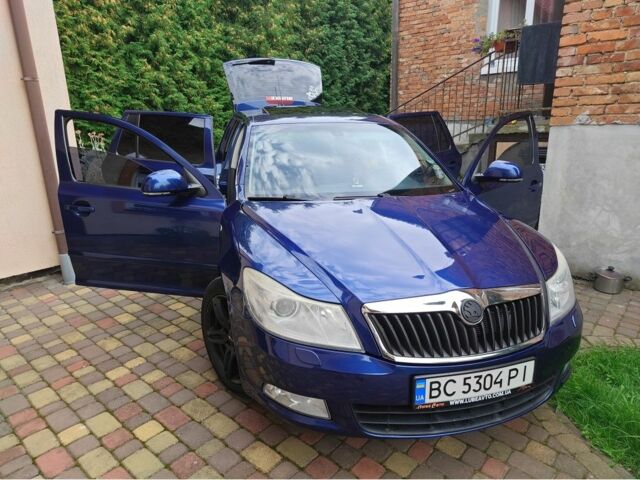 Синій Шкода Октавія, об'ємом двигуна 1.8 л та пробігом 240 тис. км за 7500 $, фото 1 на Automoto.ua
