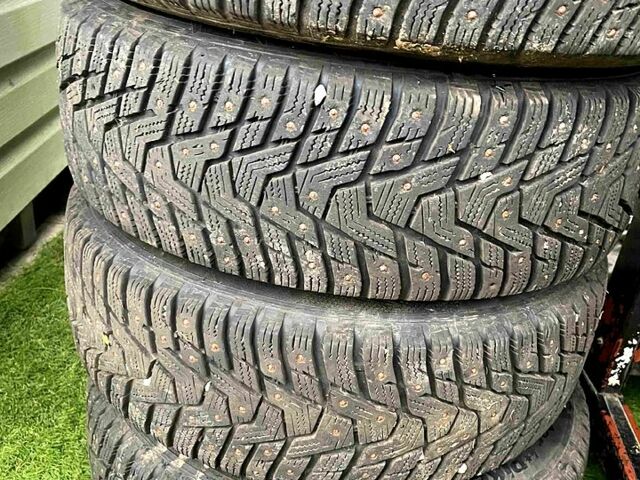 Синий Шкода Октавия, объемом двигателя 1.6 л и пробегом 250 тыс. км за 7200 $, фото 6 на Automoto.ua