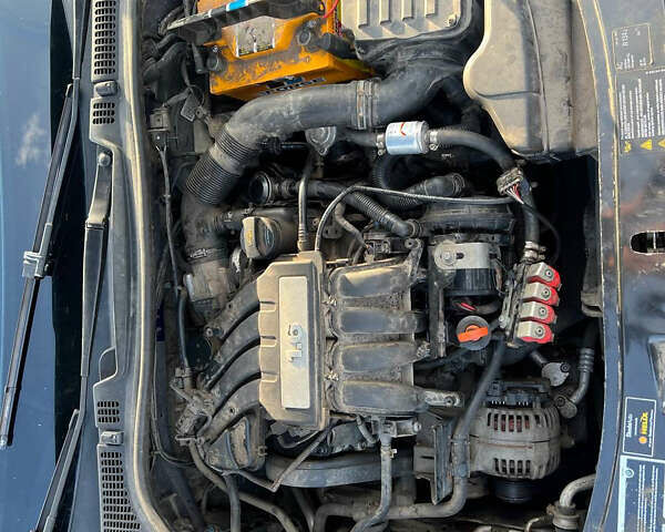 Синий Шкода Октавия, объемом двигателя 1.6 л и пробегом 310 тыс. км за 6999 $, фото 13 на Automoto.ua