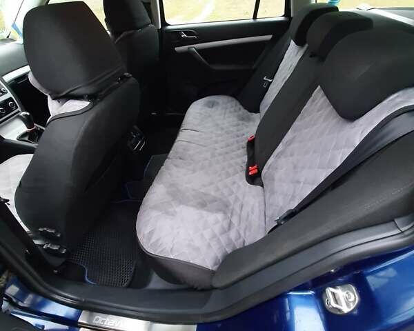 Синий Шкода Октавия, объемом двигателя 0 л и пробегом 250 тыс. км за 6200 $, фото 17 на Automoto.ua