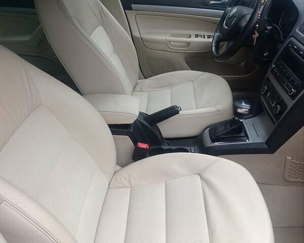 Синій Шкода Октавія, об'ємом двигуна 1.8 л та пробігом 228 тис. км за 7400 $, фото 46 на Automoto.ua