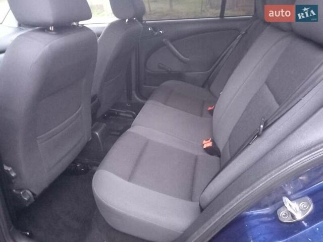 Шкода Октавия 2009 в Тернополе на Automoto.ua Синий Шкода Октавия, объемом двигателя 1.6 л и пробегом 233 тыс. км за 5799 $, фото 29 на Automoto.ua