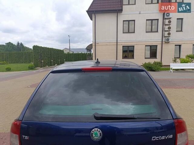 Синий Шкода Октавия, объемом двигателя 1.8 л и пробегом 181 тыс. км за 9100 $, фото 1 на Automoto.ua