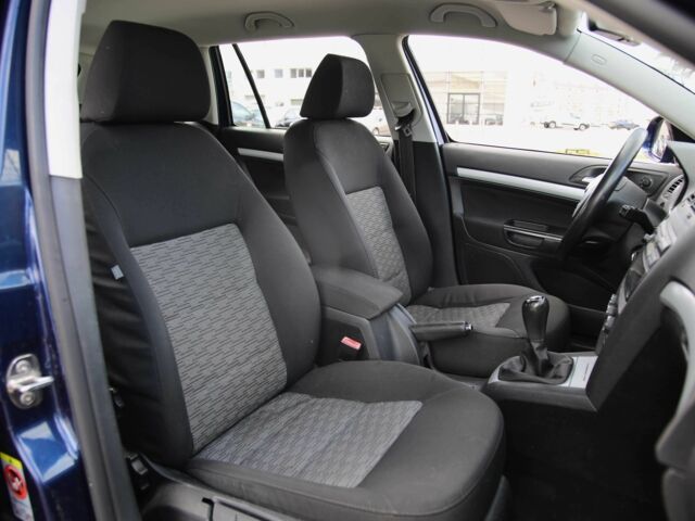 Шкода Октавія 2009 у Харкові на Automoto.ua Синій Шкода Октавія, об'ємом двигуна 1.6 л та пробігом 249 тис. км за 6999 $, фото 9 на Automoto.ua