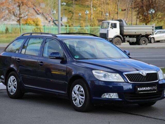 Шкода Октавія 2009 у Харкові на Automoto.ua Синій Шкода Октавія, об'ємом двигуна 1.6 л та пробігом 249 тис. км за 6999 $, фото 2 на Automoto.ua