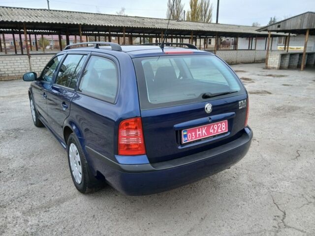 Синий Шкода Октавия, объемом двигателя 0 л и пробегом 183 тыс. км за 6500 $, фото 2 на Automoto.ua
