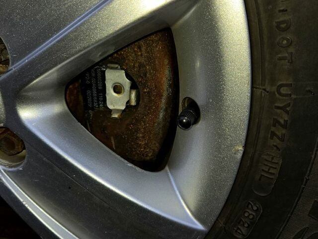 Синий Шкода Октавия, объемом двигателя 1.6 л и пробегом 130 тыс. км за 6700 $, фото 11 на Automoto.ua