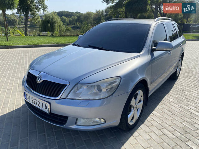 Синий Шкода Октавия, объемом двигателя 1.39 л и пробегом 230 тыс. км за 5650 $, фото 11 на Automoto.ua