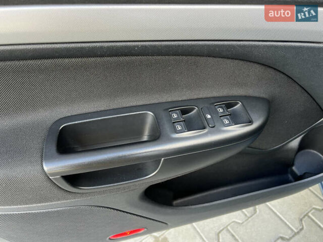 Синий Шкода Октавия, объемом двигателя 1.39 л и пробегом 250 тыс. км за 6799 $, фото 13 на Automoto.ua