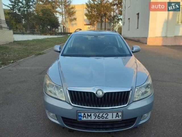 Синій Шкода Октавія, об'ємом двигуна 1.6 л та пробігом 243 тис. км за 6900 $, фото 7 на Automoto.ua