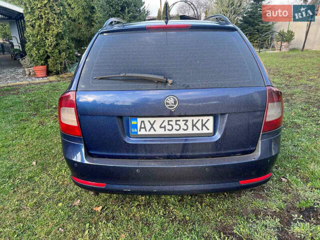 Синий Шкода Октавия, объемом двигателя 1.6 л и пробегом 310 тыс. км за 6999 $, фото 4 на Automoto.ua