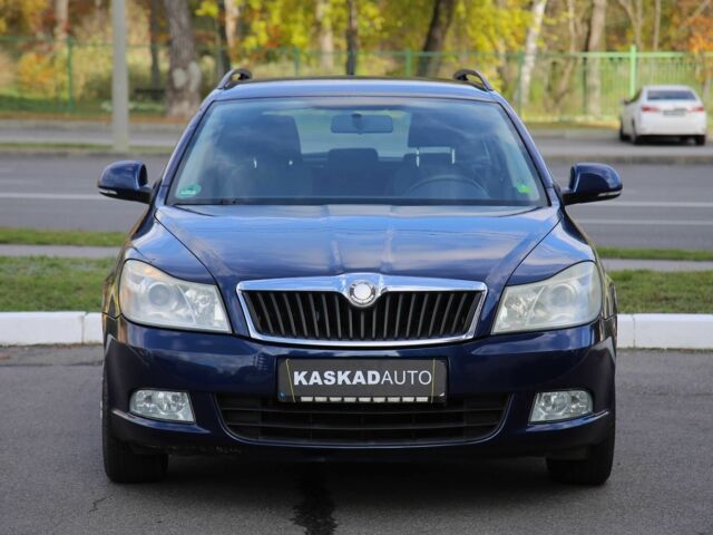 Шкода Октавія 2009 у Харкові на Automoto.ua Синій Шкода Октавія, об'ємом двигуна 1.6 л та пробігом 249 тис. км за 6999 $, фото 1 на Automoto.ua