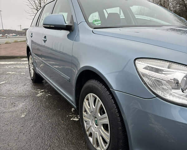 Синий Шкода Октавия, объемом двигателя 1.6 л и пробегом 86 тыс. км за 7900 $, фото 10 на Automoto.ua