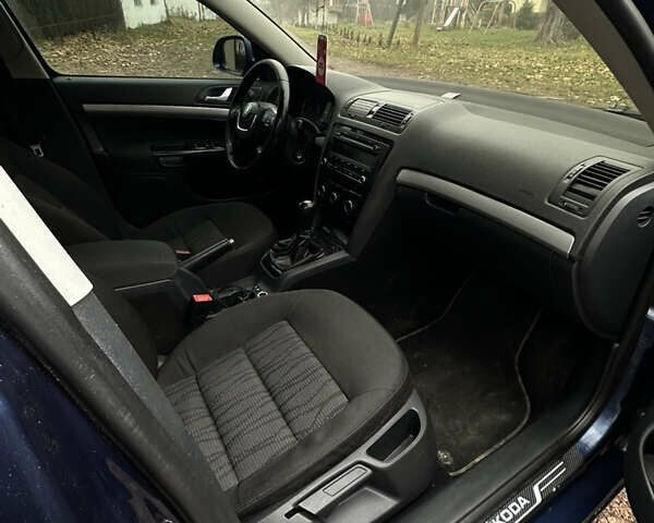 Синий Шкода Октавия, объемом двигателя 1.9 л и пробегом 355 тыс. км за 5500 $, фото 17 на Automoto.ua