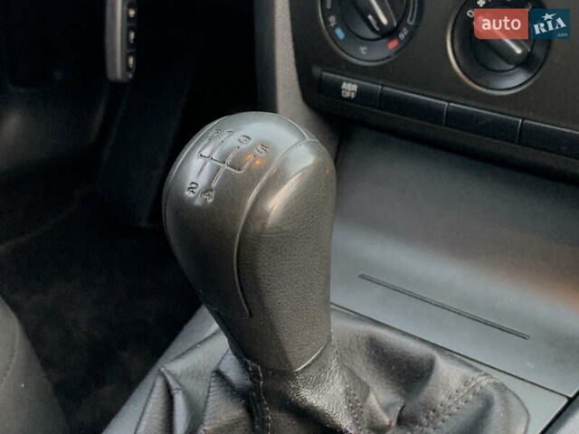 Синій Шкода Октавія, об'ємом двигуна 1.4 л та пробігом 178 тис. км за 6399 $, фото 36 на Automoto.ua