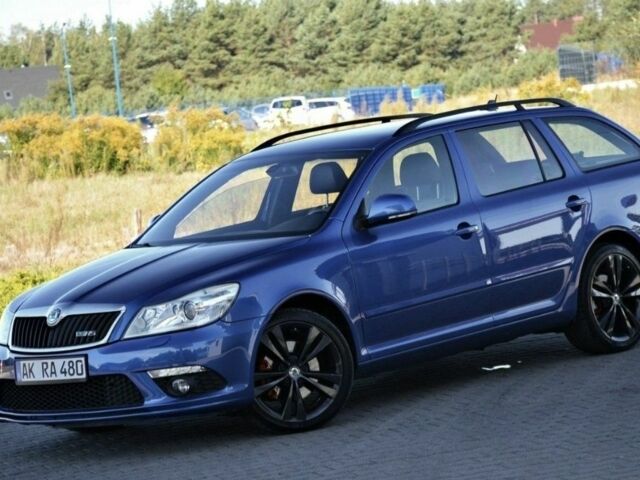Синий Шкода Октавия, объемом двигателя 2 л и пробегом 230 тыс. км за 2100 $, фото 3 на Automoto.ua