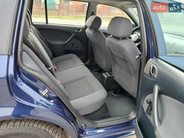 Синий Шкода Октавия, объемом двигателя 1.6 л и пробегом 181 тыс. км за 6500 $, фото 19 на Automoto.ua