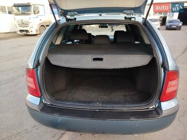 Синій Шкода Октавія, об'ємом двигуна 1.9 л та пробігом 269 тис. км за 6100 $, фото 4 на Automoto.ua