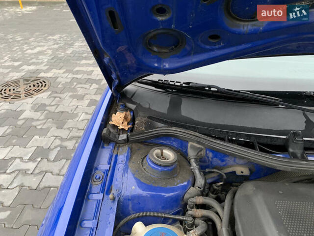 Синий Шкода Октавия, объемом двигателя 1.6 л и пробегом 195 тыс. км за 6500 $, фото 19 на Automoto.ua