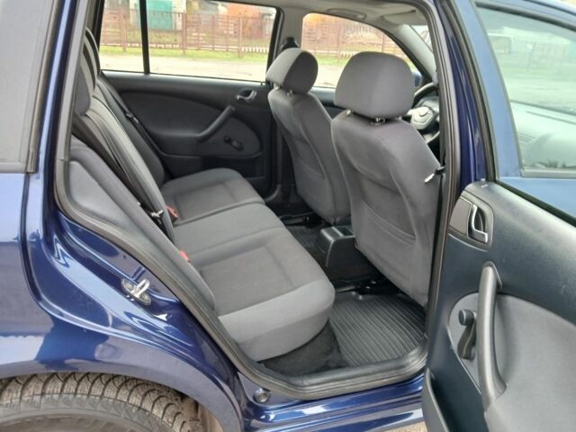 Синий Шкода Октавия, объемом двигателя 0 л и пробегом 183 тыс. км за 6500 $, фото 12 на Automoto.ua