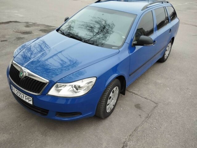 Синій Шкода Октавія, об'ємом двигуна 1.6 л та пробігом 230 тис. км за 7300 $, фото 10 на Automoto.ua