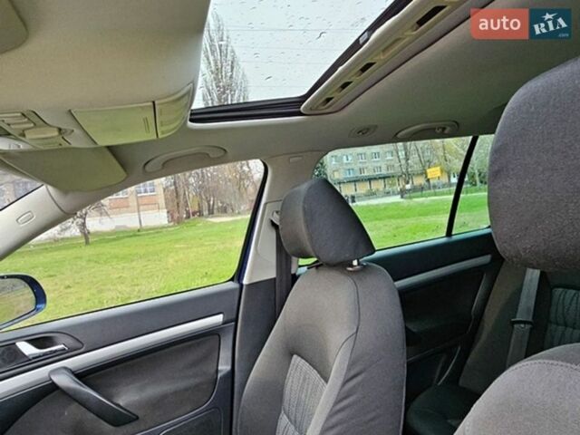 Синий Шкода Октавия, объемом двигателя 0 л и пробегом 219 тыс. км за 6800 $, фото 8 на Automoto.ua